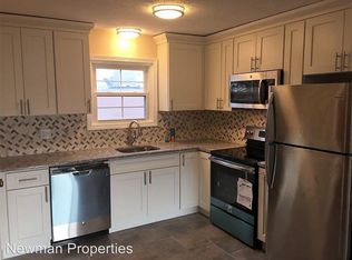 21 Thomas Ave, Bourne, MA 02532