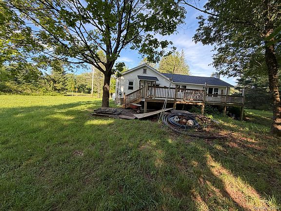 3rd image of 372 Lt Brender Hwy