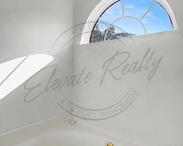 105 Edgeview Dr — Photo 13