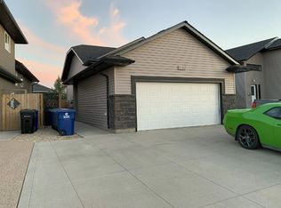 762 Hargreaves Cres, Saskatoon, SK S7R0H2