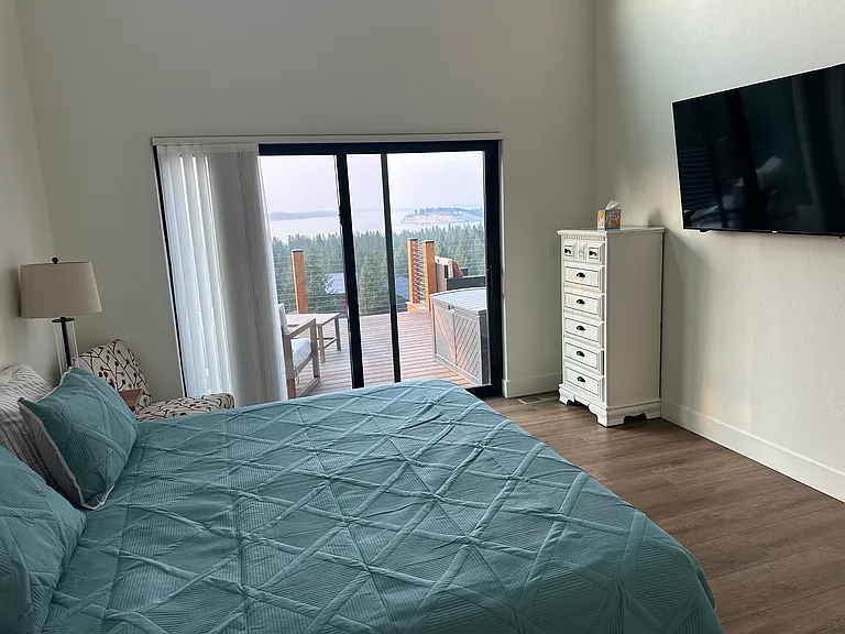 65 Kamloop Ct — Photo 15