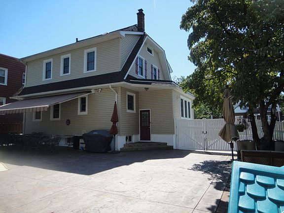 5th image of 33 Coale Ave
