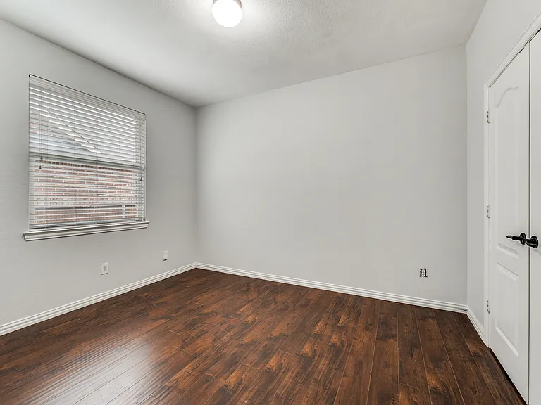 16420 White Rock Blvd — Photo 22