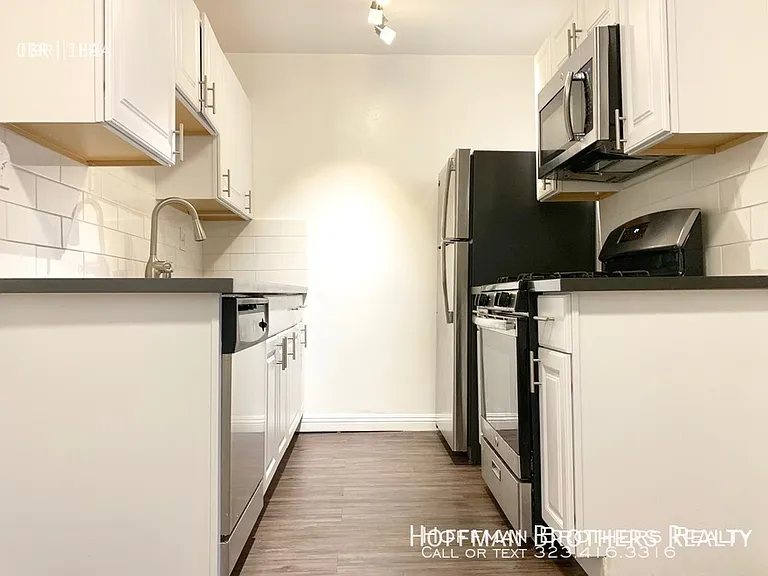 4845 Saturn St #4 — Photo 2