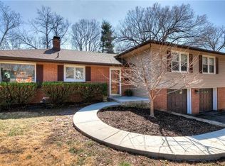 3515 NE 48th St, Kansas City, MO 64117