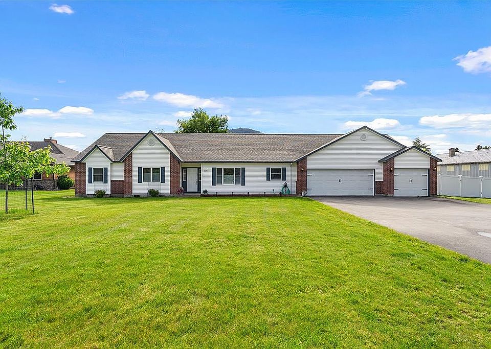 Lovely Dalton Gardens home