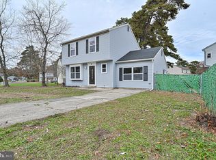 10 Ramblewood Dr, Berlin, NJ 08009