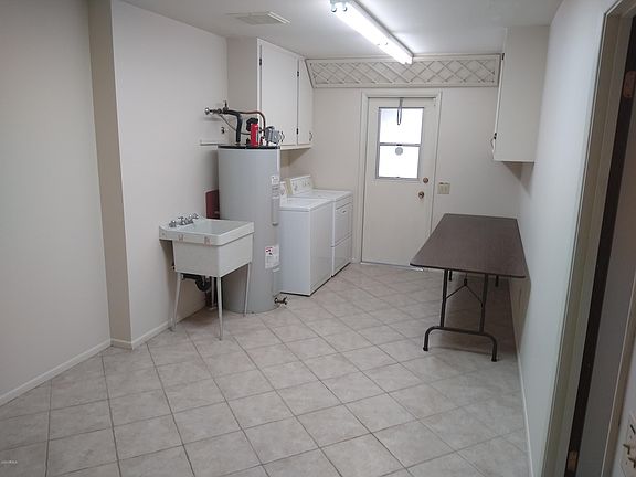 3rd image of 10718 W Boswell Blvd