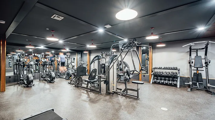 Rented by Nooklyn NYC LLC | media 84