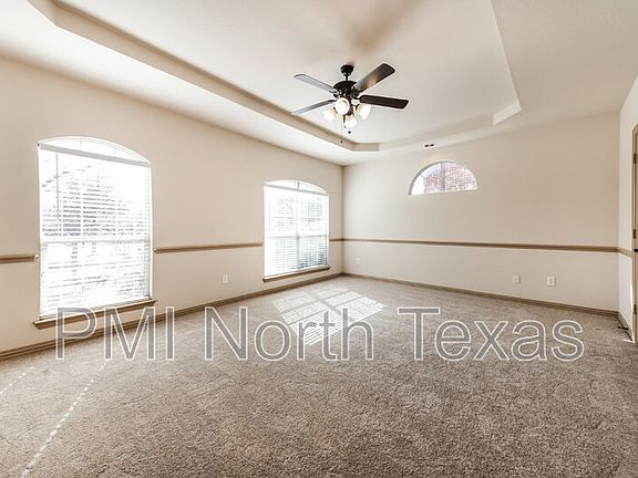 2nd image of 3370 Whitney Dr