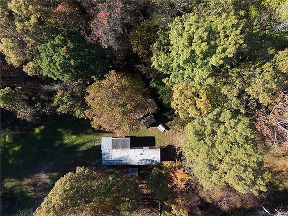 4th image of 236 Miller Lane Rd