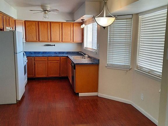 5th image of 1809 Algodones Ct NE