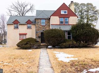 6305 E Fordham Dr, Baltimore, MD 21215