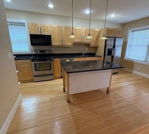 4th image of 4228 McPherson Ave APT 312