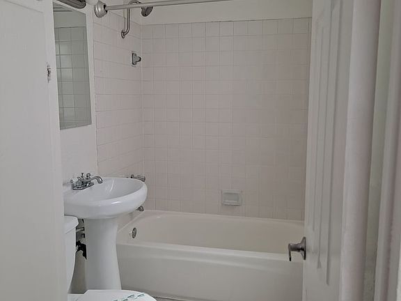 3rd image of 1965-77 Grand Ave #1965