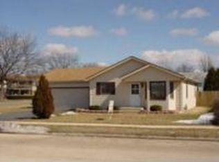 1304 13th Ave, Belvidere, IL 61008