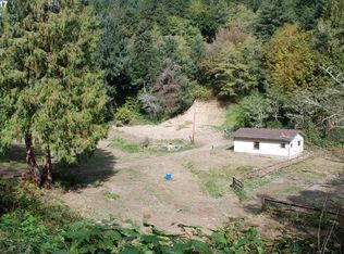 1040 Lower Smith River Rd, Reedsport, OR 97467