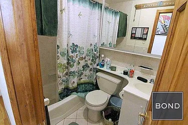 Rented by Bond New York