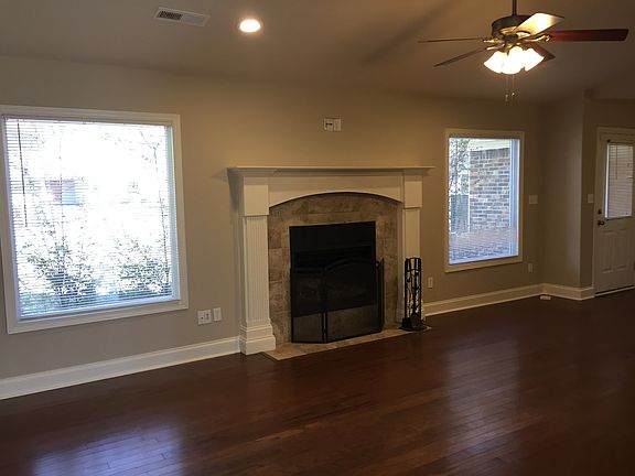 5th image of 12030 Runningmeade Trl SE
