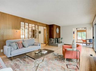 1170 Glencourt Dr, Oakland, CA 94611