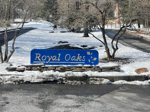 49 S Circle Rd, Clarks Summit, PA 18411