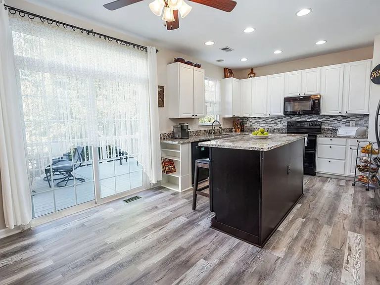 15575 Catamaran Ct — Photo 24