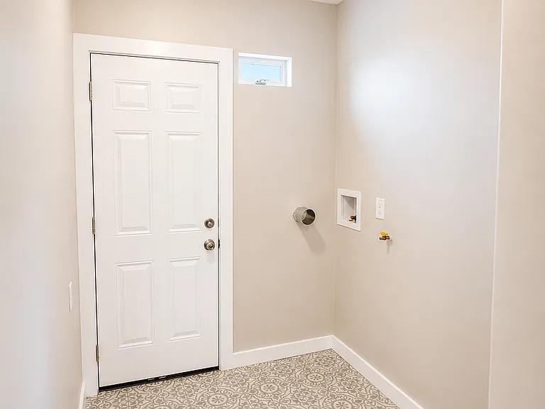 4279 Mission Inn Ave — Photo 13