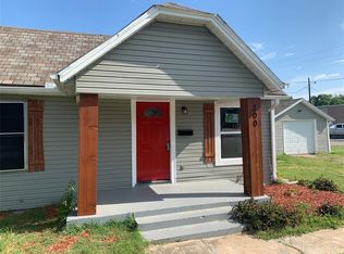 300 W McLeroy Blvd, Saginaw, TX 76179