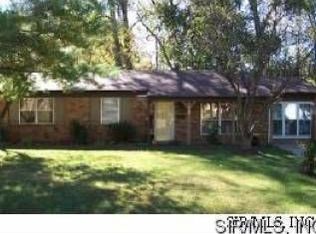 900 Wilshire Dr, Belleville, IL