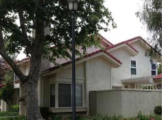 6808 E Poppyview Dr, Oak Park, CA 91377