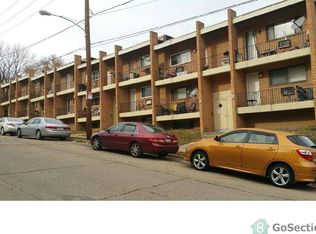 1025 W Spencer St APT B, Philadelphia, PA 19141