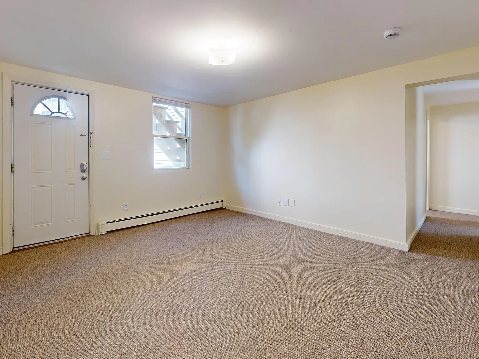 1 bed, 750 sqft, $1,900 — Photo 2