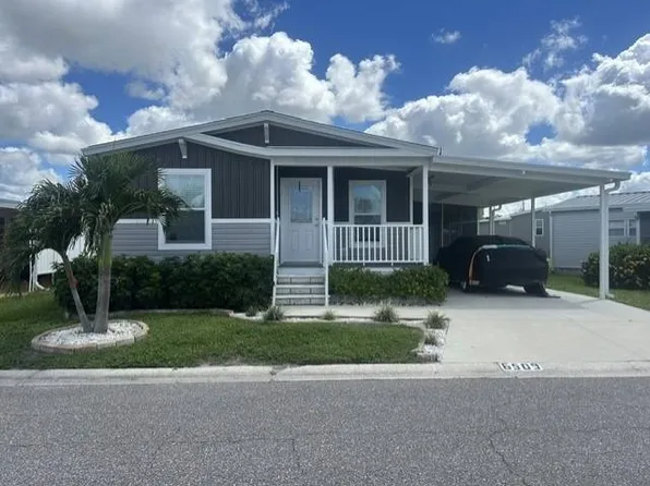 6509 Hawaiian Dr, Bradenton, FL 34207