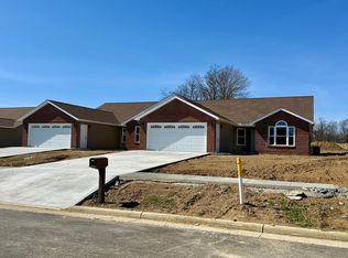 1367 Deer Ridge Ln, Mansfield, OH 44906