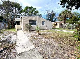 5507 Pinewood Ave, West Palm Beach, FL 33407