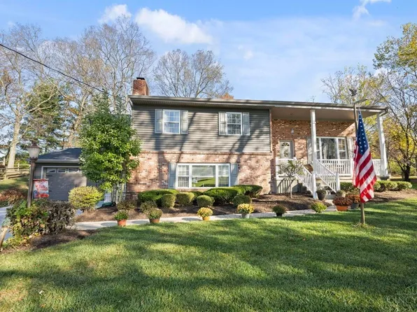 4450 Classic Dr, Cincinnati, OH 45241