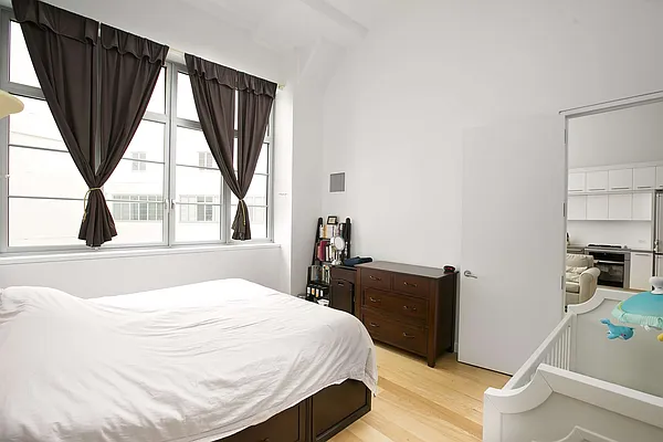 Sold by Compass | media 15