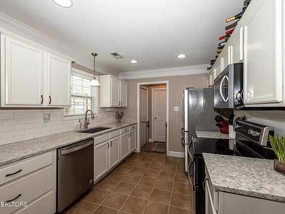 4th image of 6341 McMillan Creek Dr
