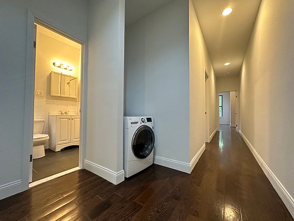 5th image of 792 Park Pl #1