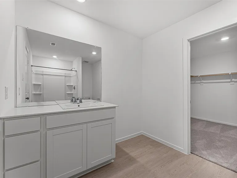6406 Breakaway Grove Dr — Photo 8