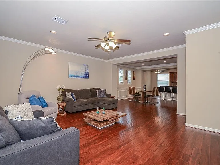 4018 Childress St #C — Photo 6