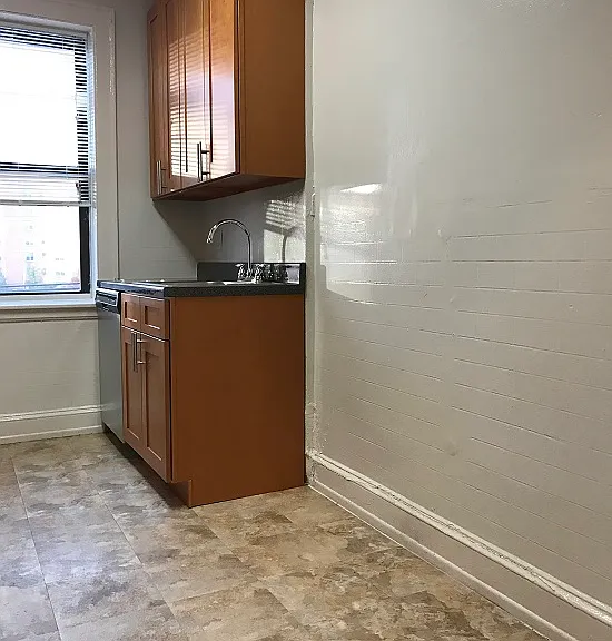 68-43 Burns St #C5 — Photo 12