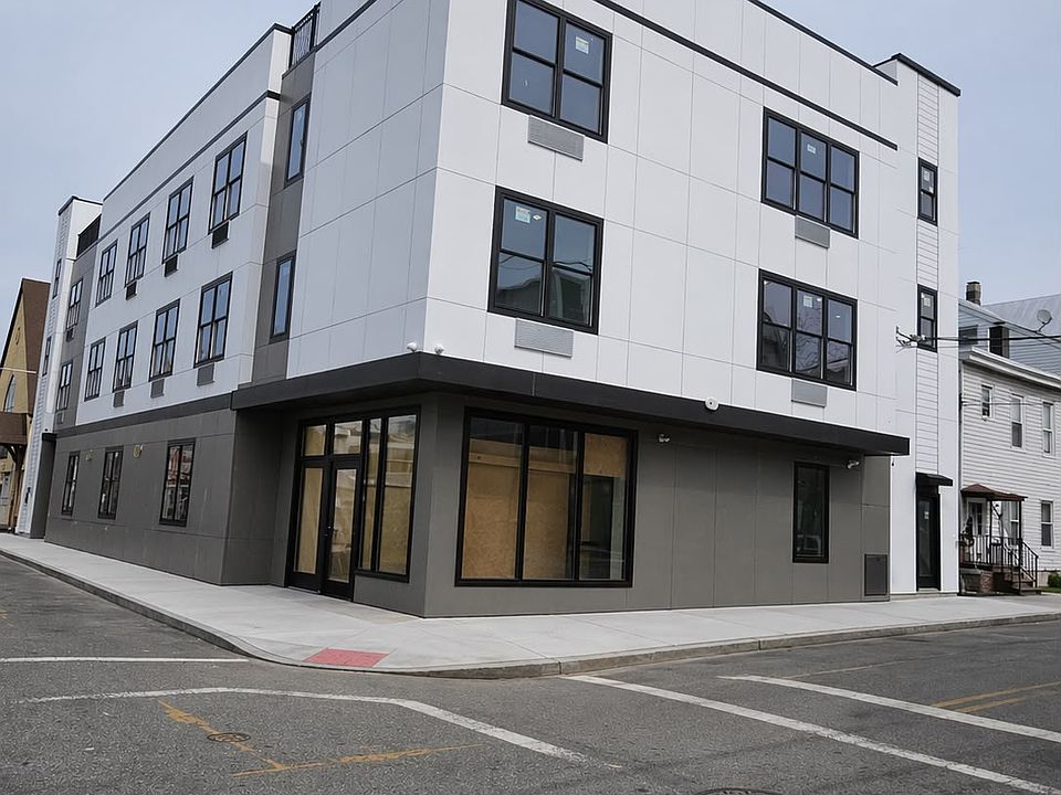 1st image of 59 Pearl St #1