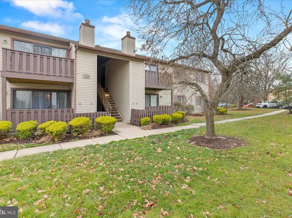 1202 Maresfield Ct, Marlton, NJ 08053