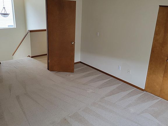 4th image of 1140 Koda Cir SE