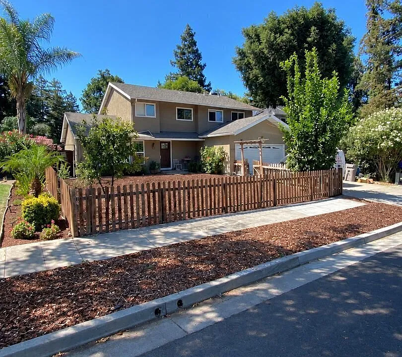 656 Lanfair Dr