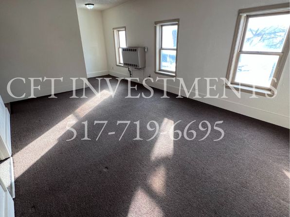 101 Pleasant St #3