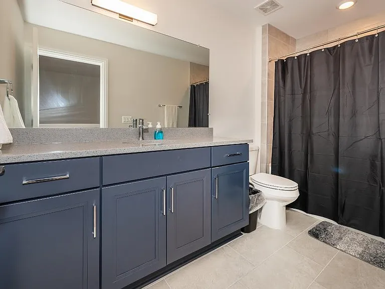 7488 Gramercy Cir — Photo 57