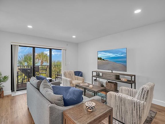 4th image of 1700 Ocean Drive #306