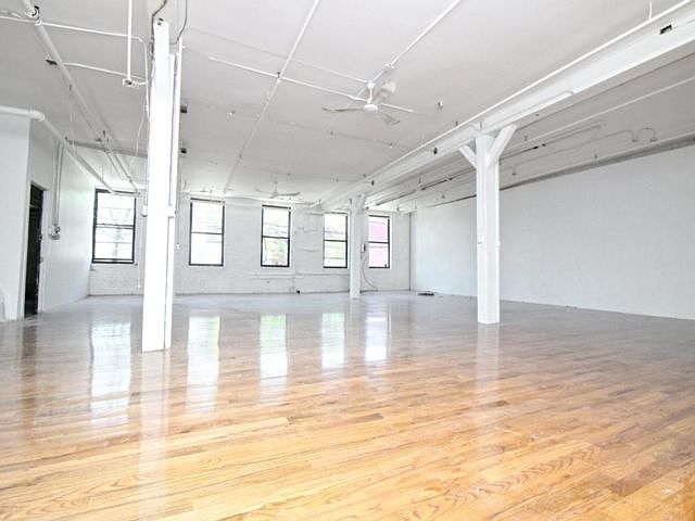 2nd image of 5709 59th St #2